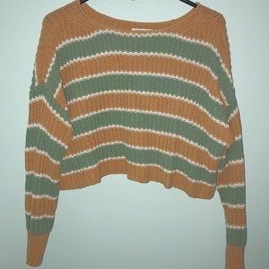 AMERICAN EAGLE Cropped Stripped Knit Sweater